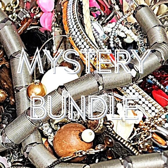 Mystery costume jewelry bundle - Picture 1 of 6
